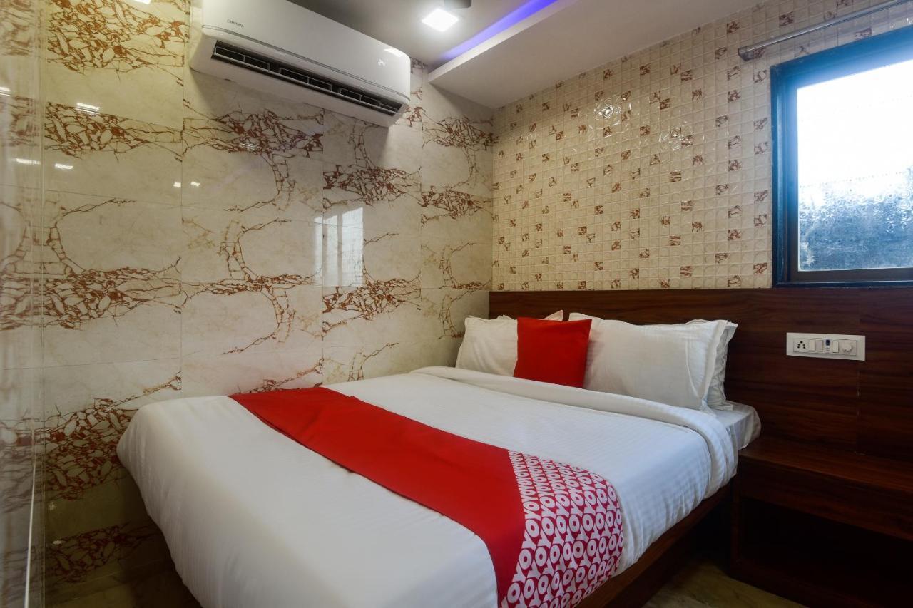 Hôtel Oyo 63295 T Junction Residency à Bombay Extérieur photo