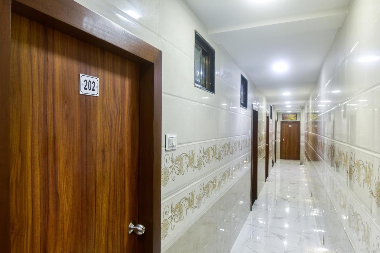 Hôtel Oyo 63295 T Junction Residency à Bombay Extérieur photo